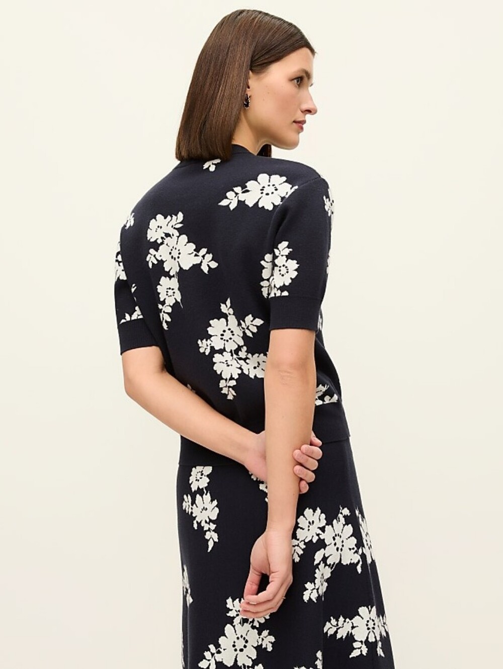 NEW Ann Taylor Navy Blue White Floral Sweater L - Picture 6 of 6